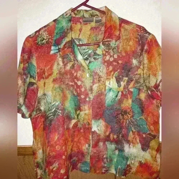 2/$30 Lady's colorful CHICO'S button up (#238) - Picture 1 of 9